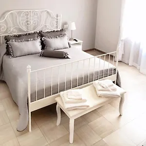 https://sunny-rooms.hotelitalianriviera.com